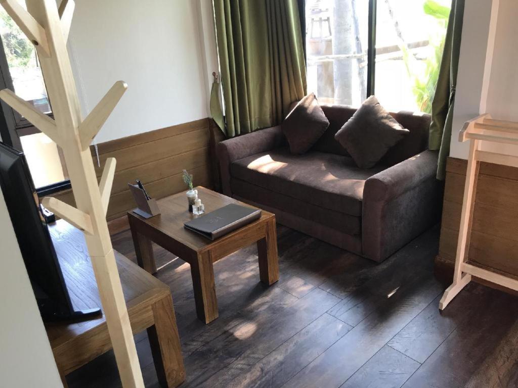 Lana Hotel Chiang Mai Bagian luar foto