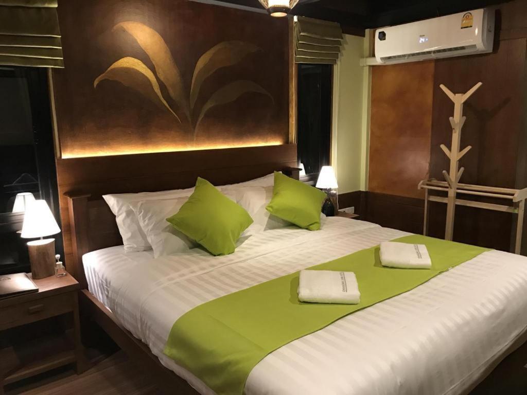 Lana Hotel Chiang Mai Bagian luar foto
