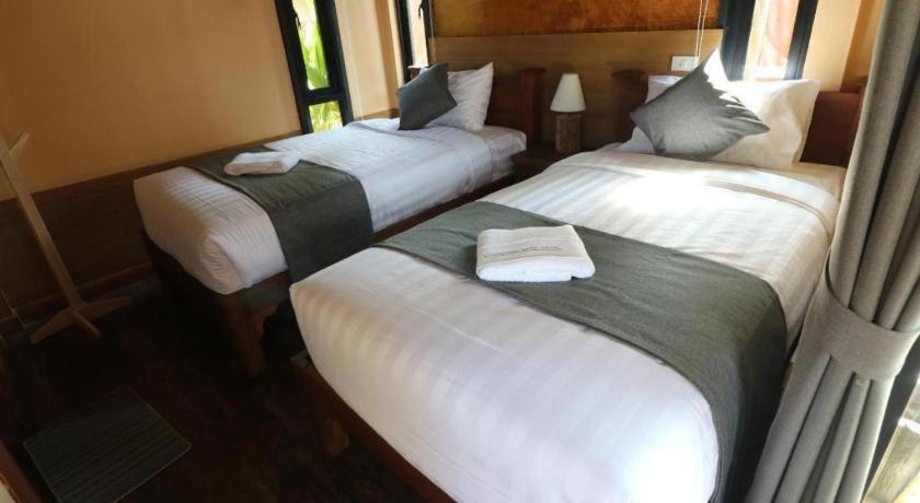 Lana Hotel Chiang Mai Bagian luar foto