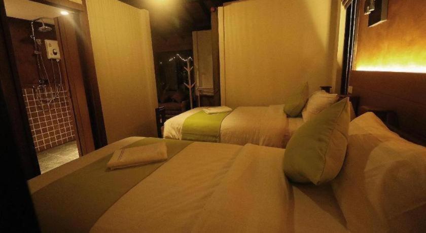 Lana Hotel Chiang Mai Bagian luar foto